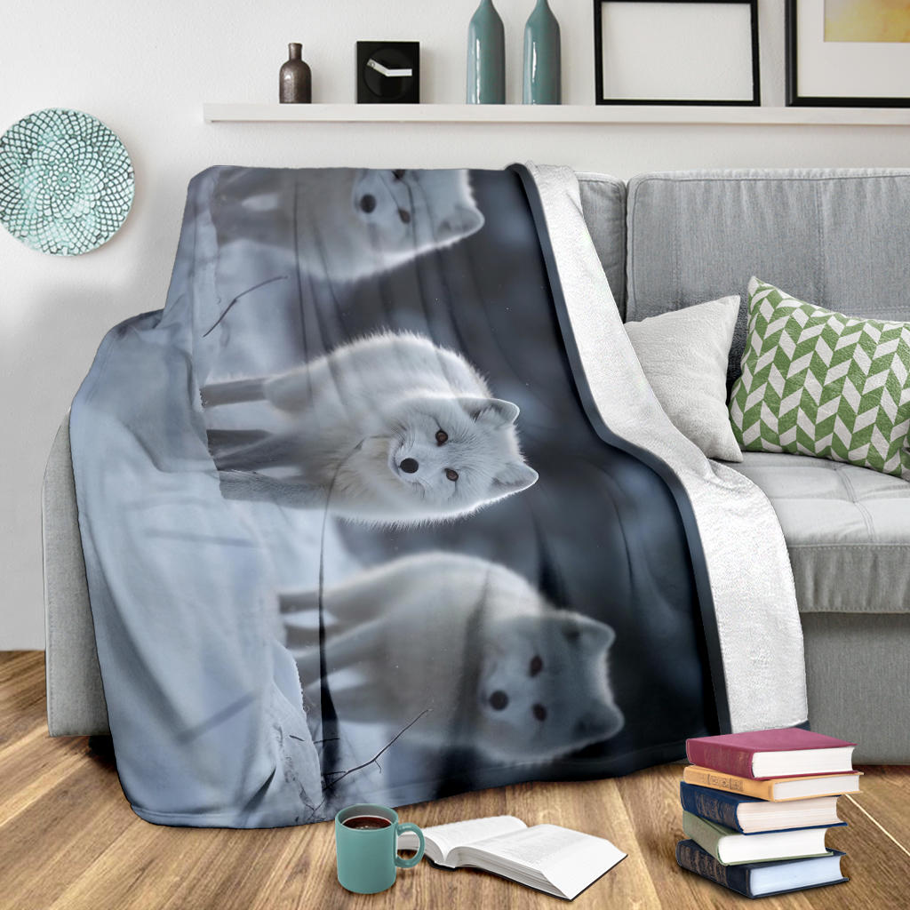 Arctic Fox Snow Blanket