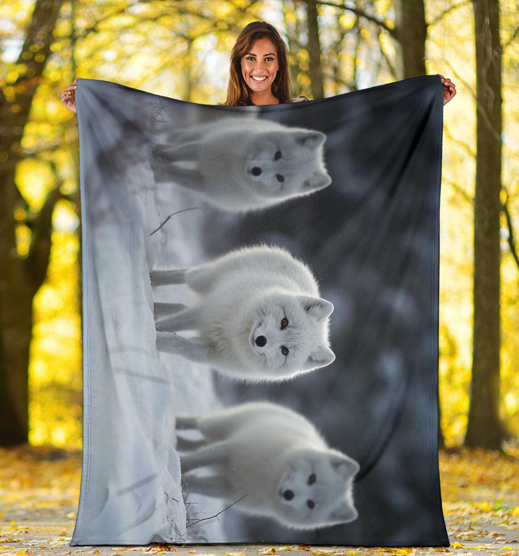 Arctic Fox Snow Blanket