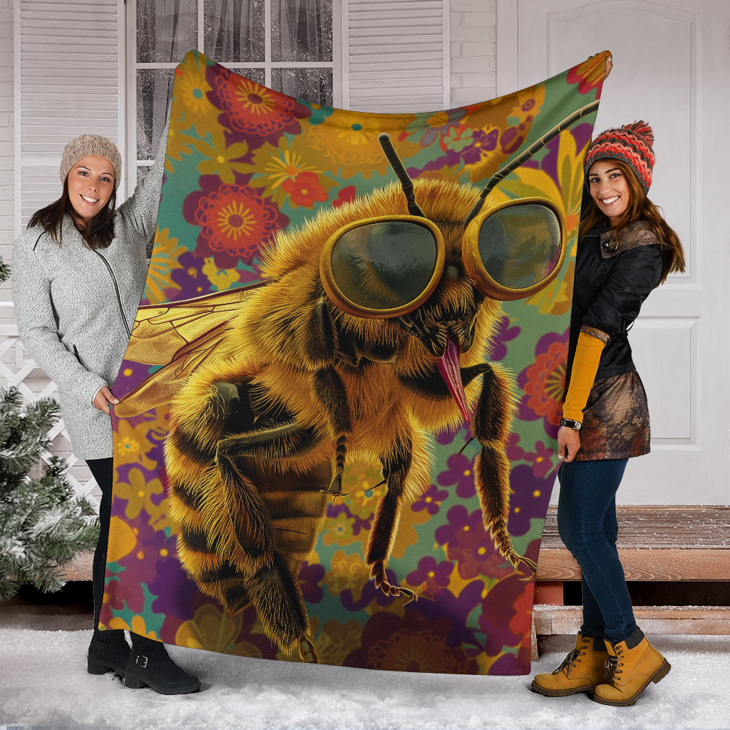 Honeybee animal Blanket, Trippy Psychedelics Honeybee animal Fleece Blanket, Honeybee animal Throw Blanket, Honeybee animal Gifts