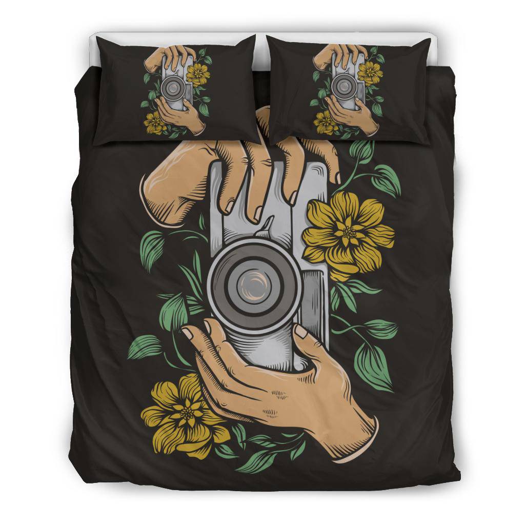 Holding Vintage Camera Cartoon Flower Bedding Set - Top Content | POD Collection | Free Shipping