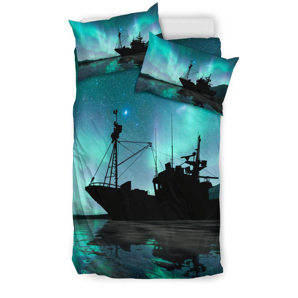 Silhouette Vessel Sea Aurora Stars Bedding Set - Top Content | POD Collection | Free Shipping