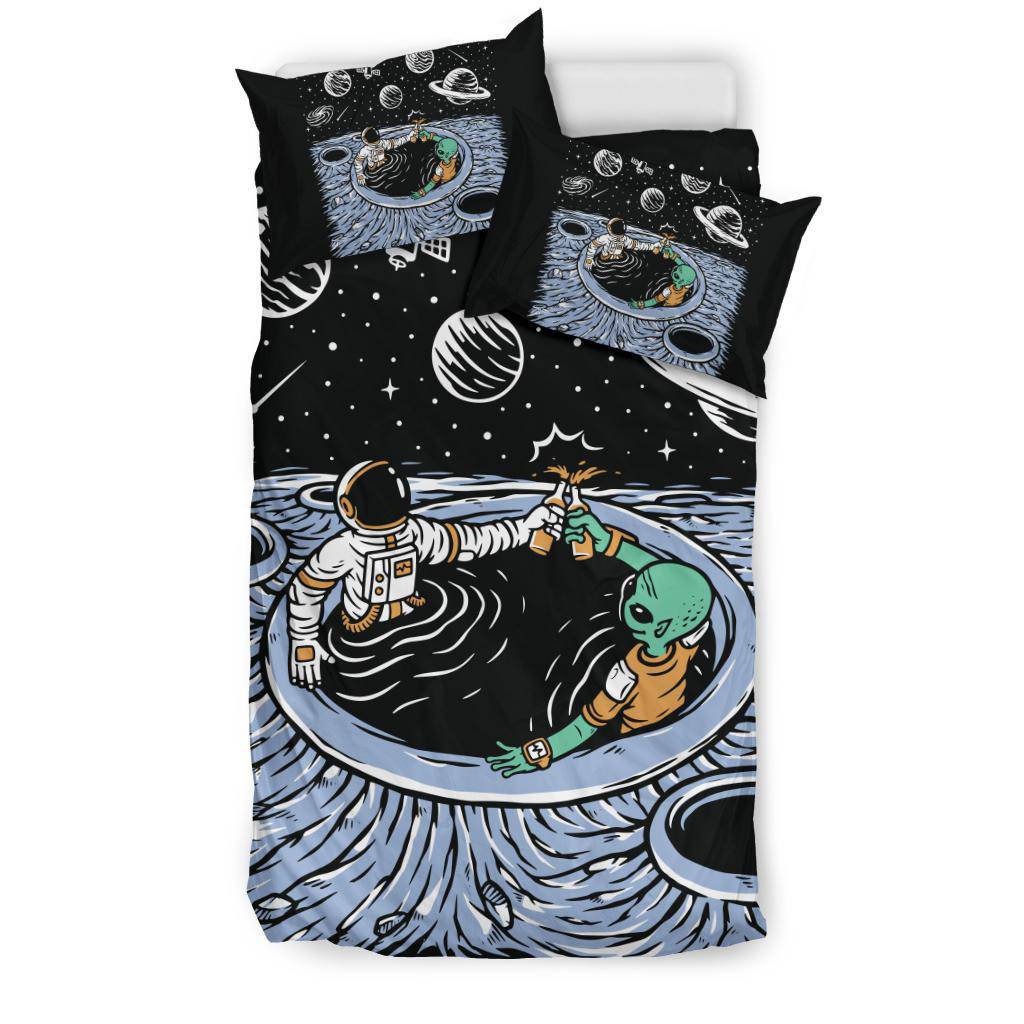 Astronaut Alien Drinking Beer Together Cartoon Bedding Set - Top Content | POD Collection | Free Shipping