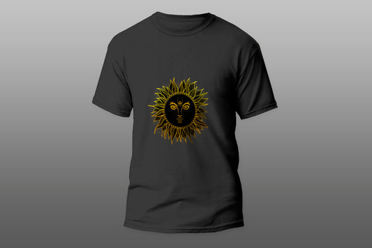 Hand drawn illustration of golden sun  camiseta T-shirt - Top Content | POD Collection | Free Shipping