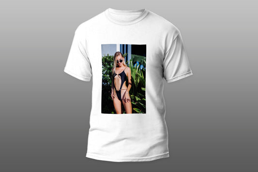 Woman fashion portrait sexy bikini camiseta T-shirt - Top Content | POD Collection | Free Shipping