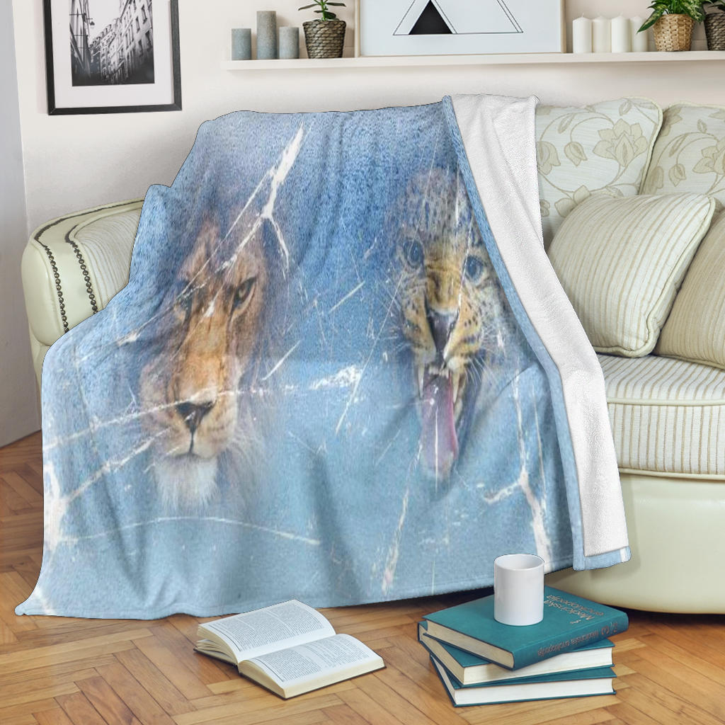 Cheetah & Lion Fleece Blanket