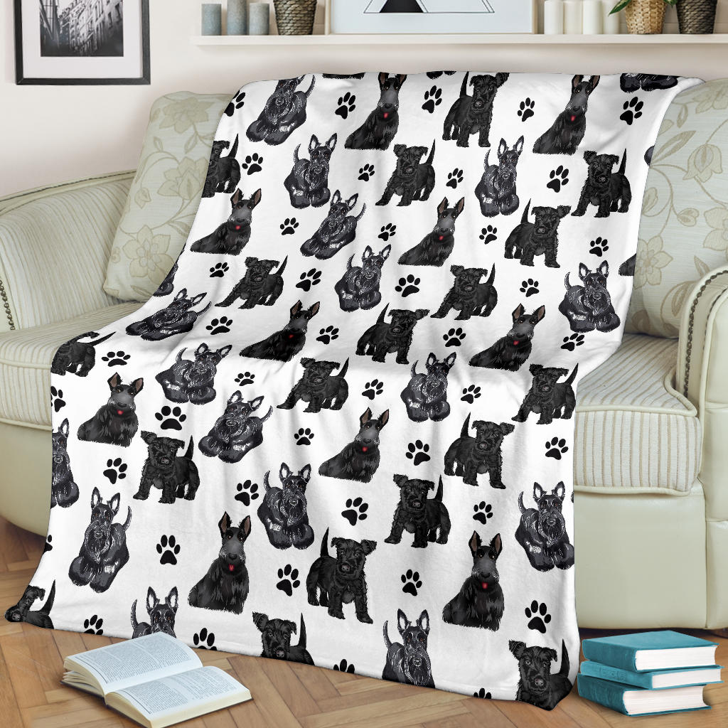 Scottish Terrier Paw Blanket