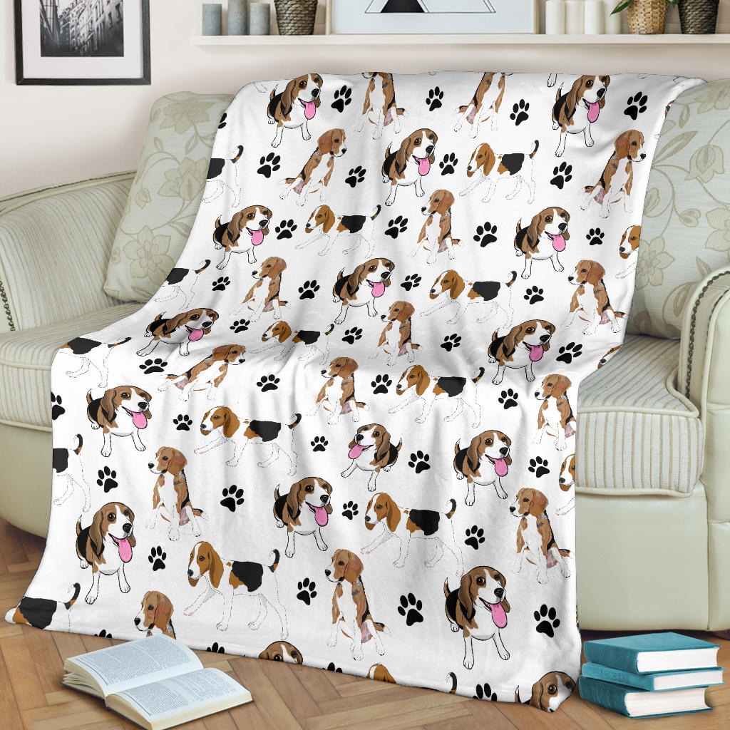 Beagle Paw Blanket