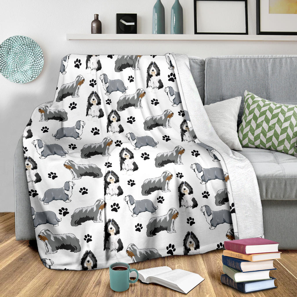 Bearded Collie Paw Blanket