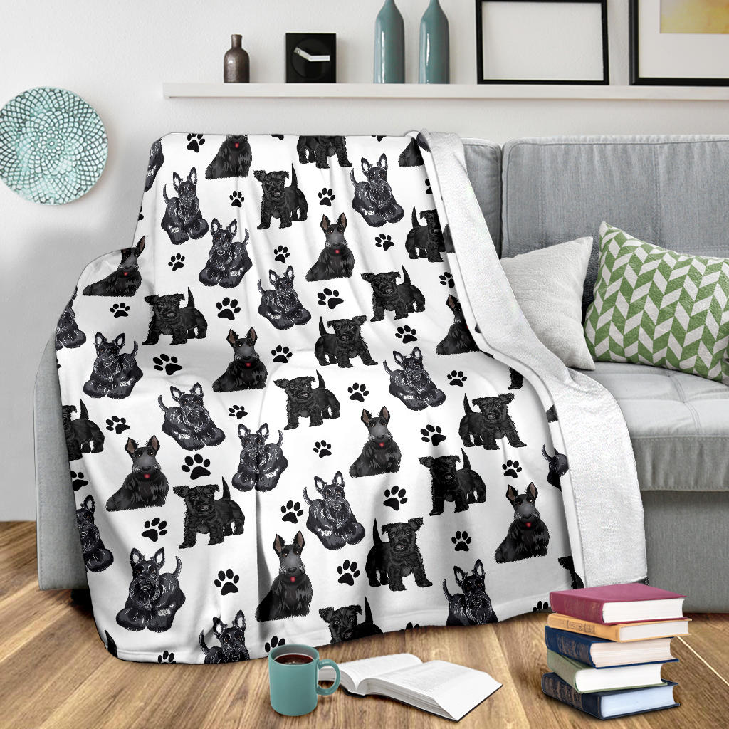 Scottish Terrier Paw Blanket