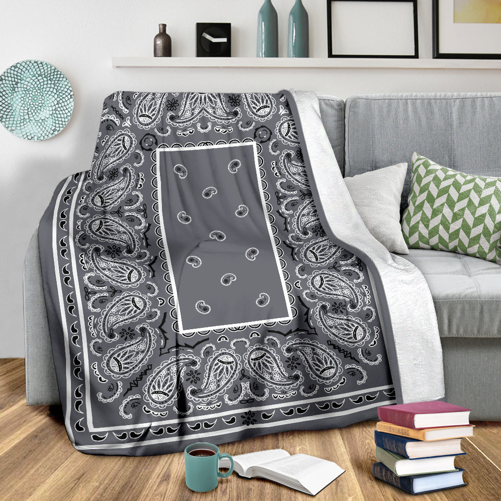 Ultra Plush Classic Gray Bandana Blanket