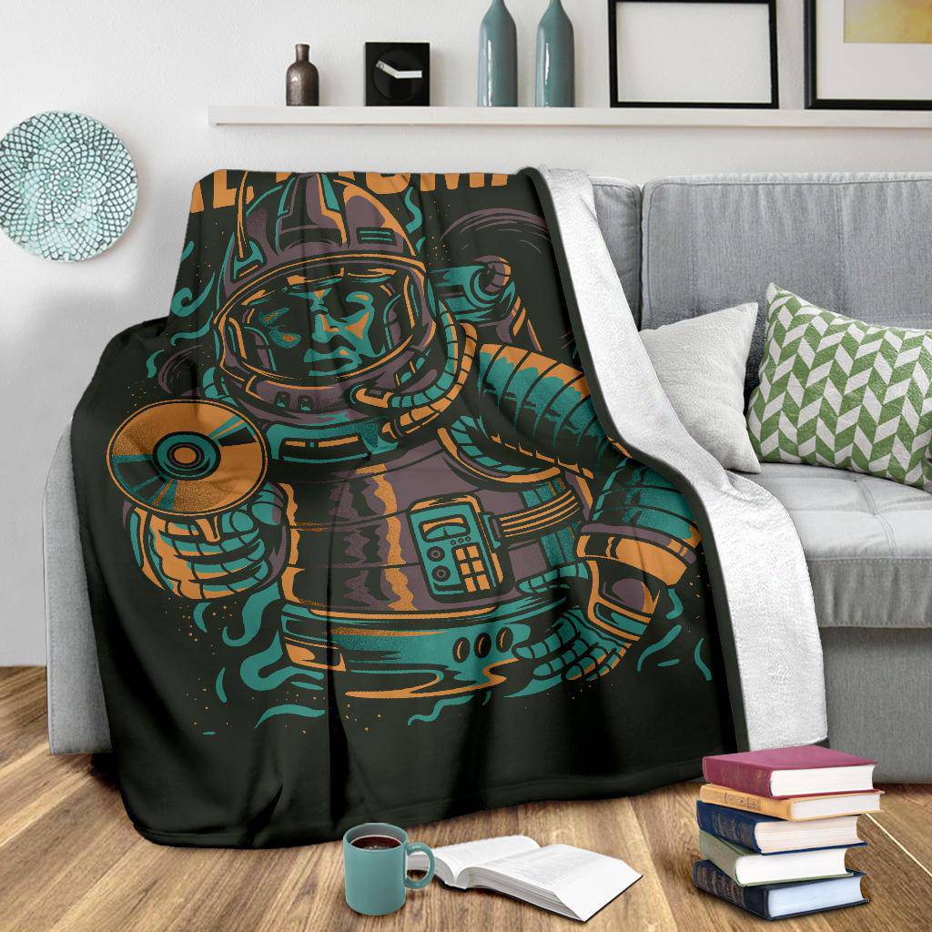 Premium Blanket Retro Man Astronaut With Space Gun Cartoon - Top Content | POD Collection | Free Shipping