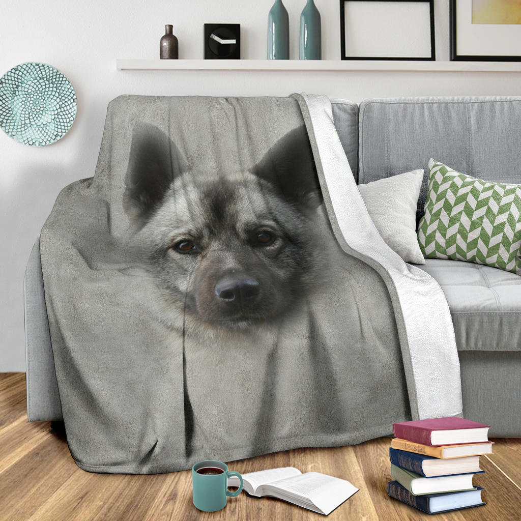 Norwegian Elkhound Face Hair Blanket