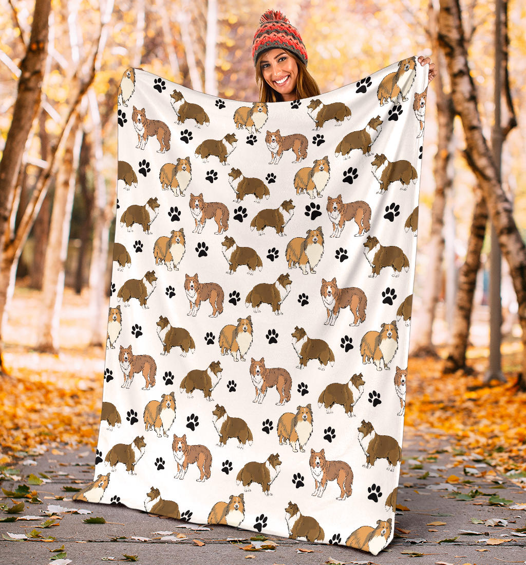 Rough Collie Paw Blanket