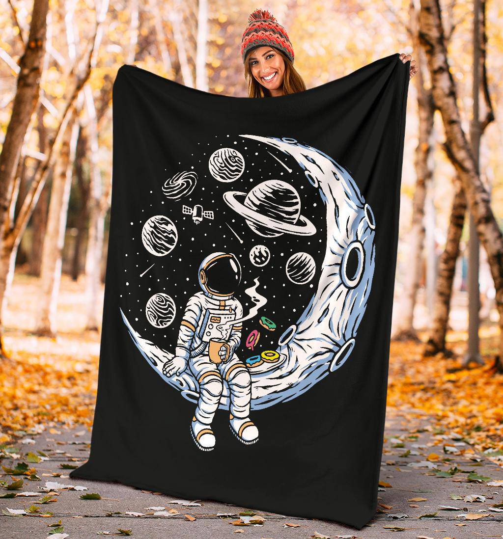 Premium Blanket Moon Astronaut Drinking Coffee And Eating Doughnuts - Top Content | POD Collection | Free Shipping