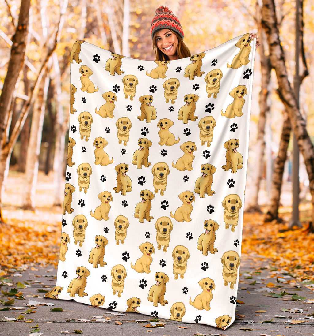 Golden Retriever Paw Blanket