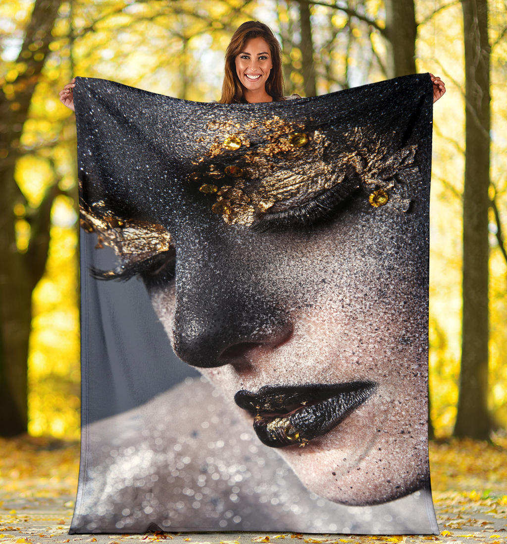 Beautiful Artistic Makeup Blanket