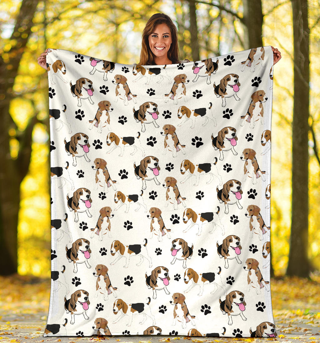 Beagle Paw Blanket