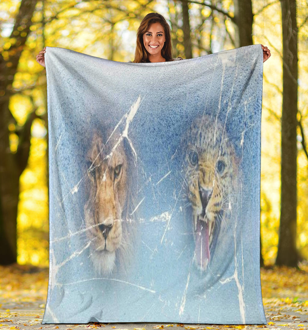 Cheetah & Lion Fleece Blanket