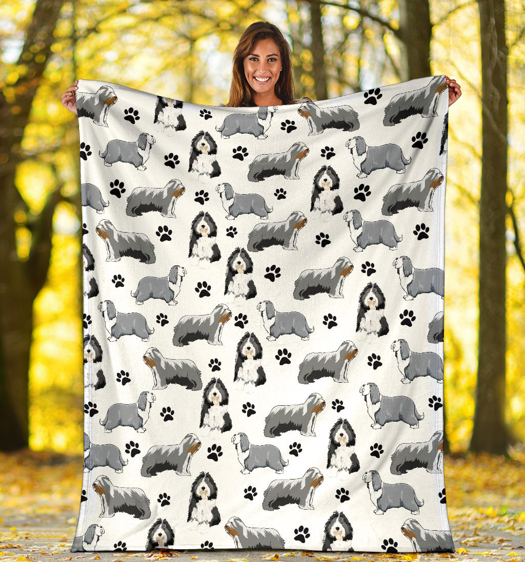 Bearded Collie Paw Blanket