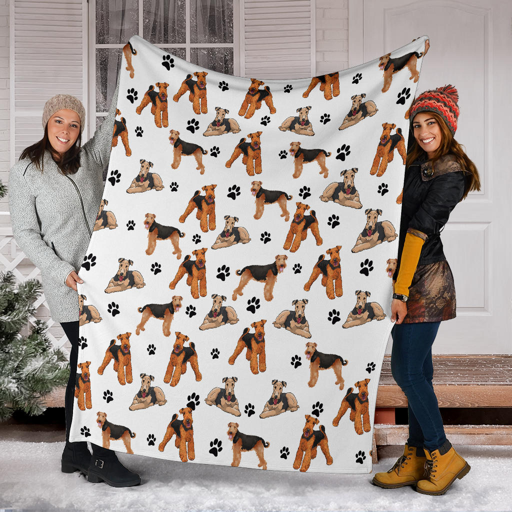 Airedale Terrier Paw Blanket