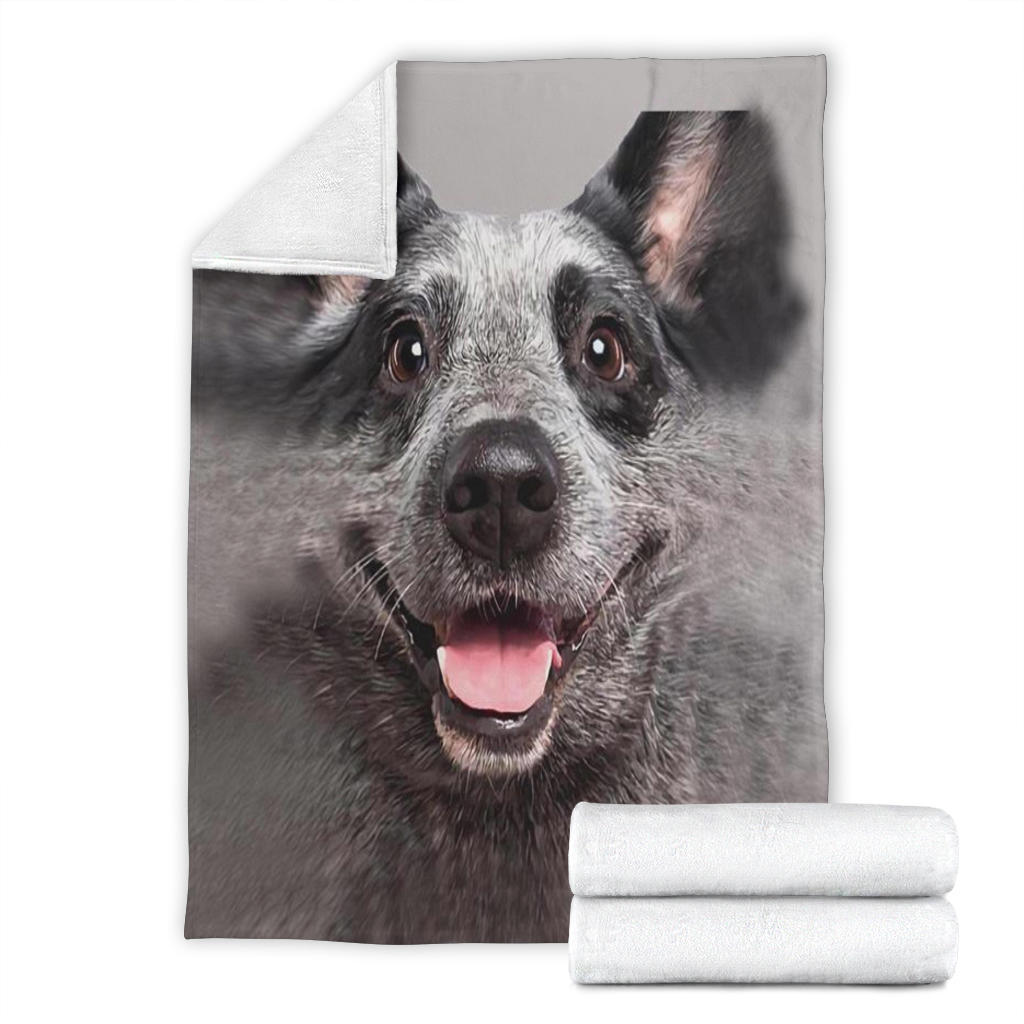 Smiling Dog Face Fleece Blanket